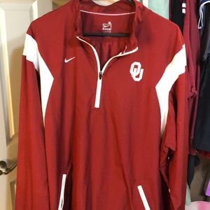 Nike men’s pullover